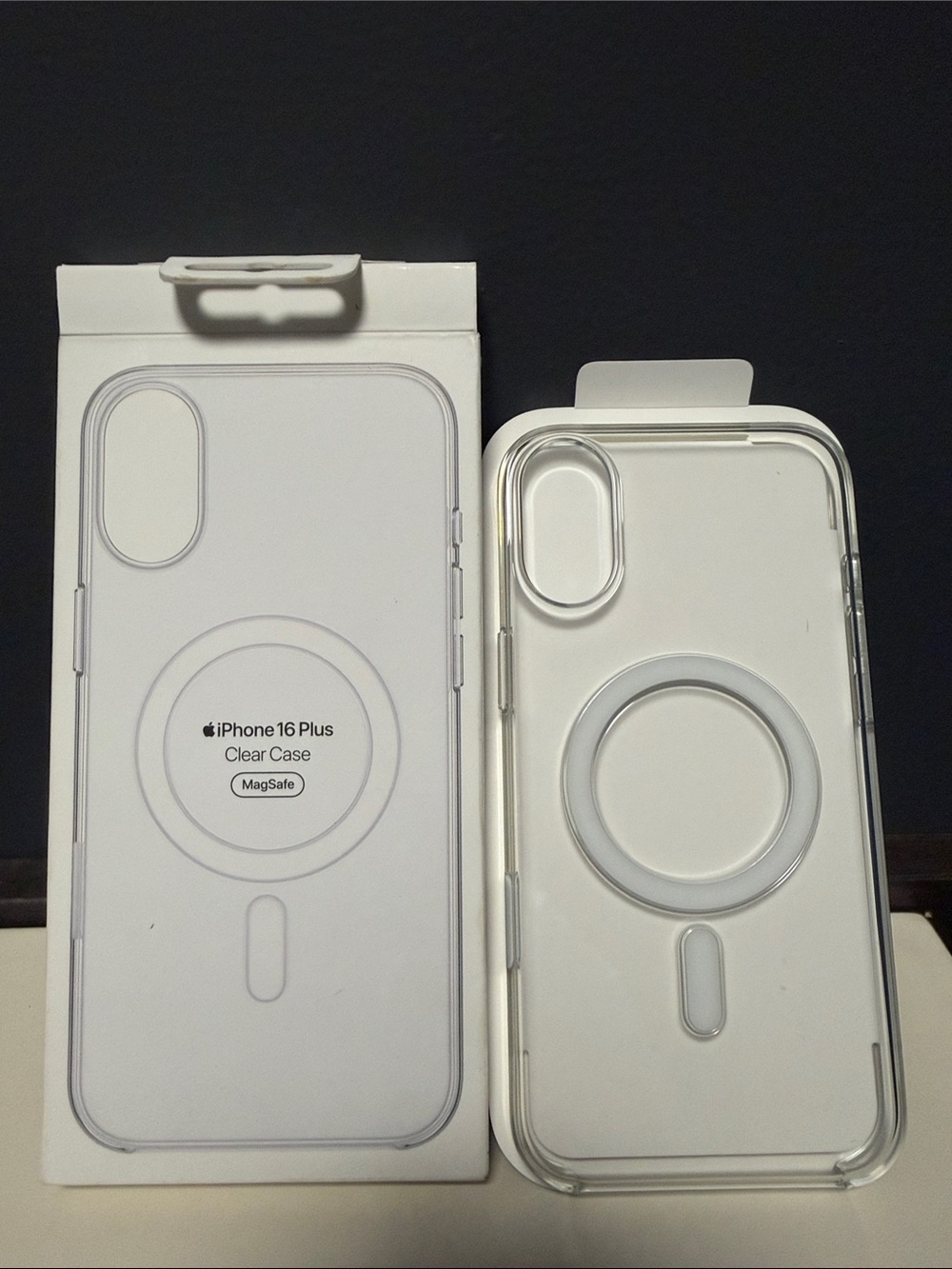 Apple Clear MagSafe Case for iPhone 16 Plus - Transparent